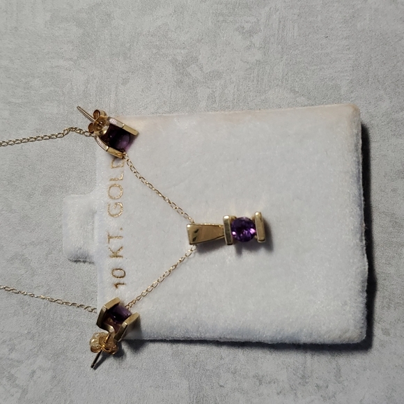 Amethyst necklace and matching earring set. - Picture 7 of 7